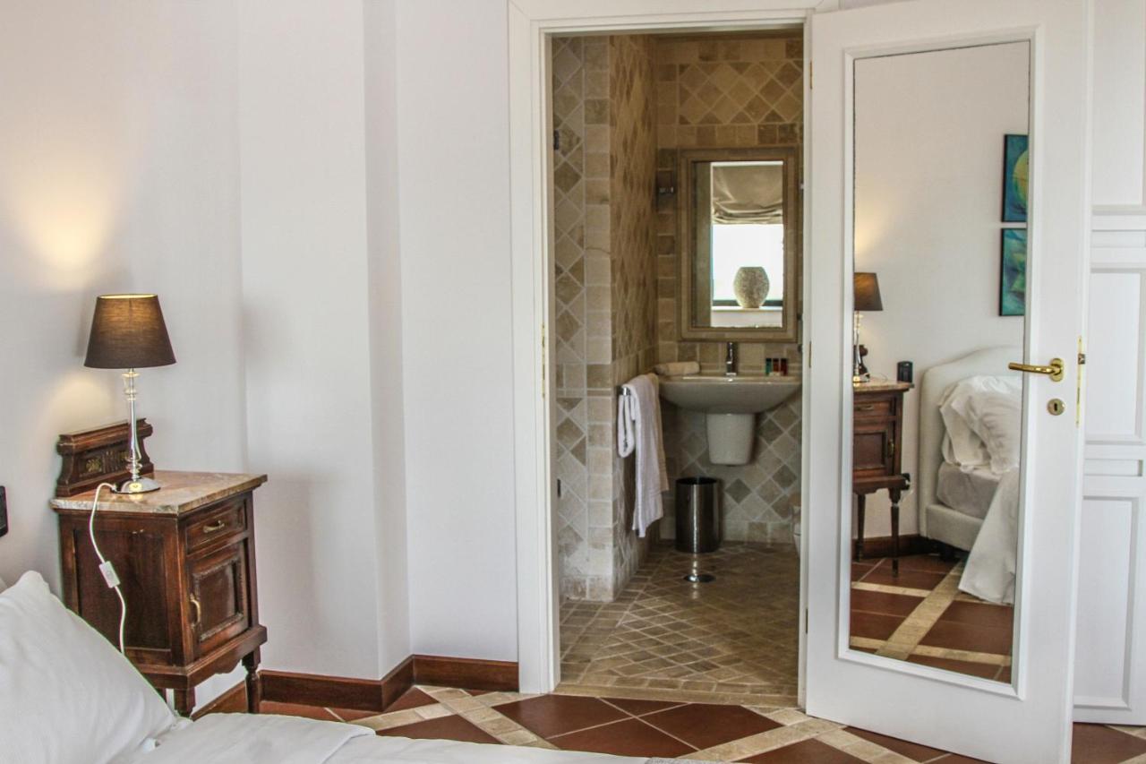 La Locanda Del Pontefice - Luxury Country House Otel Marino Dış mekan fotoğraf