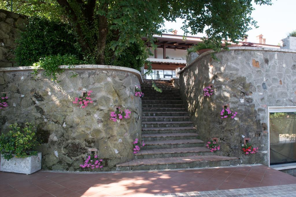 La Locanda Del Pontefice - Luxury Country House Otel Marino Dış mekan fotoğraf